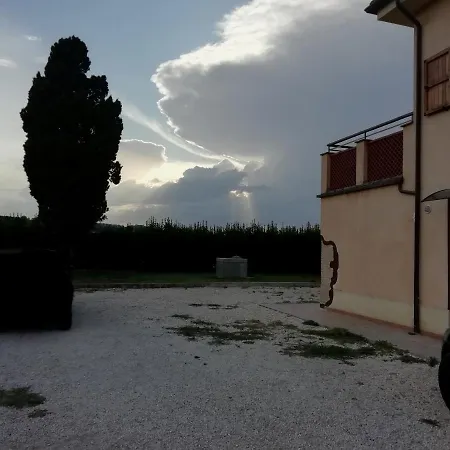 Love hotel Il Sentiero Nascosto *